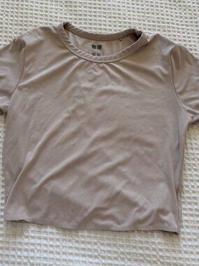 Uniqlo Tan Cropped Baby Tee